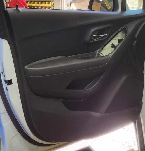 2020 Chevrolet Trax Front Door Trim Panel