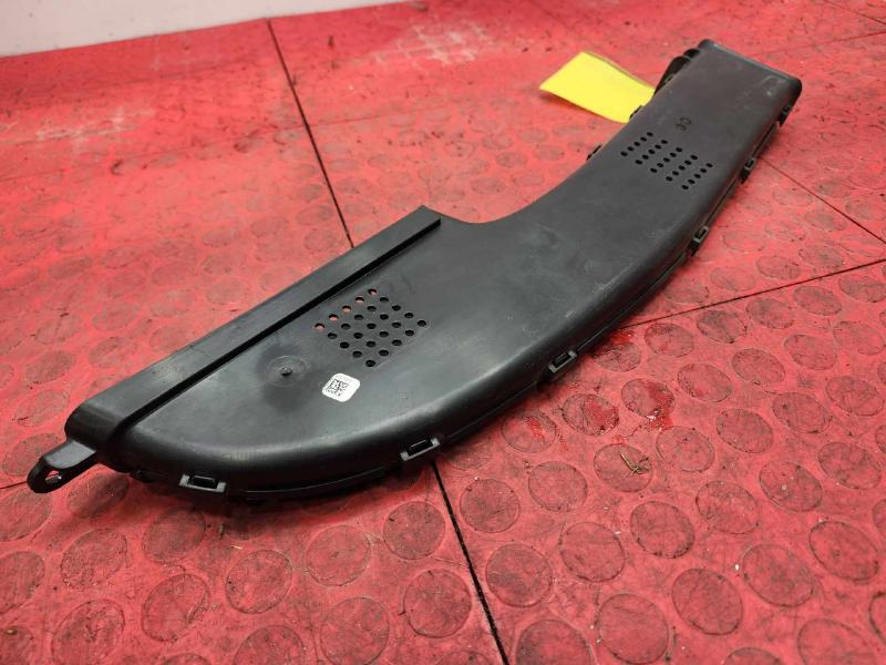 2013-2020 Ford Fusion Engine Air Intake Duct Genuine OEM Part DS7Z9C675C