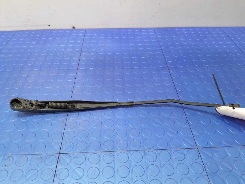 2013 Ford F-150 Wiper Arm