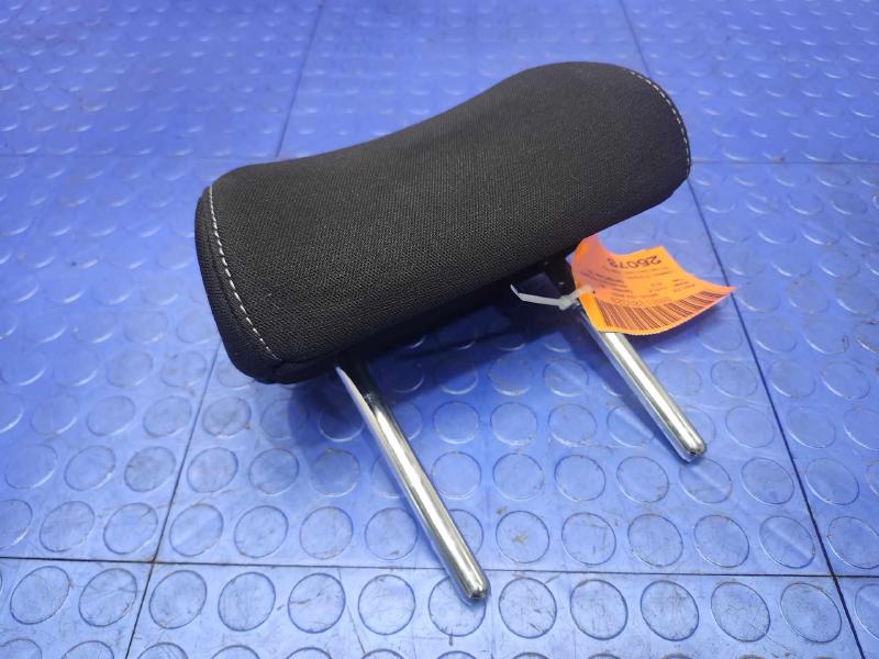 2019 Kia Forte Headrest