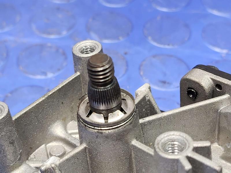 2015 Kia Optima Wiper Motor Front
