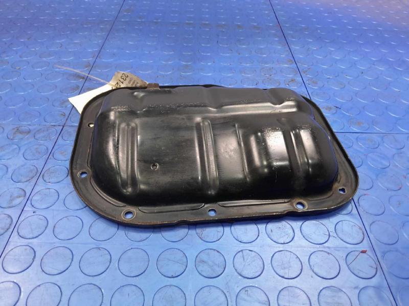 2010 Toyota Prius Oil Pan