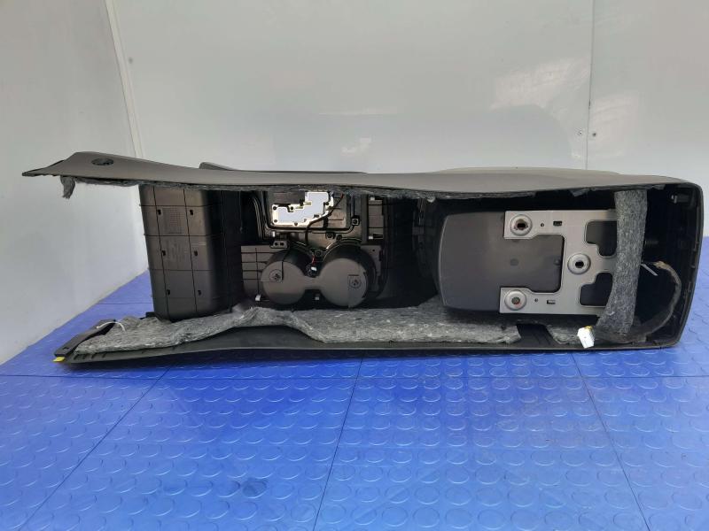 2011-2013 Kia Sorento Center Floor Console Gray Urethane - Fits Auto Trans OEM 846102P000VA