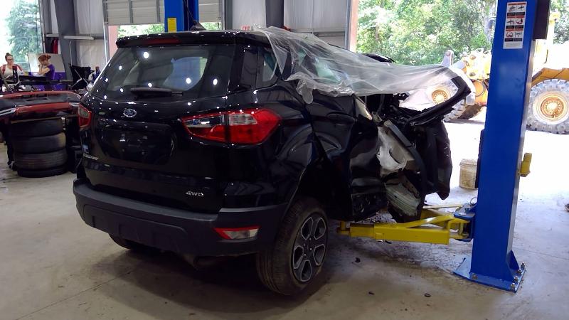 2020 Ford EcoSport Quarter Panel