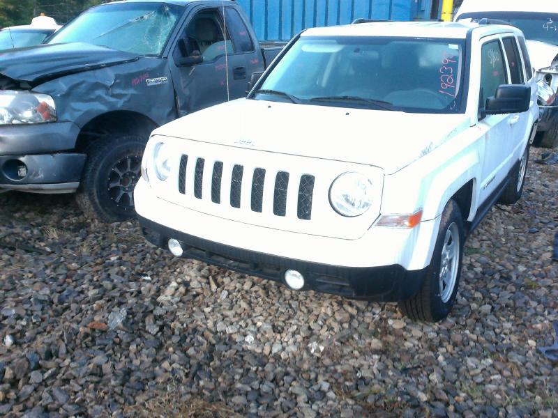2014 Jeep Patriot Washer Bottle