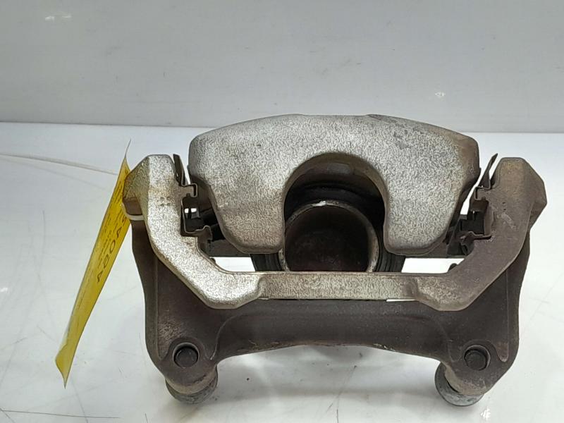 2016 Nissan Maxima Caliper