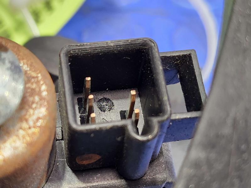 2007 Hummer H3 Floor Shifter