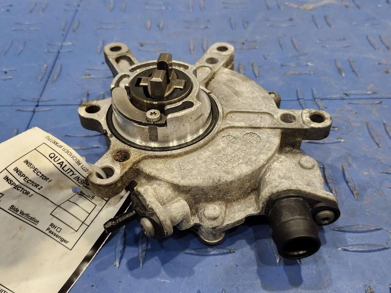 2013 Mercedes E-Class Vacuum Pump