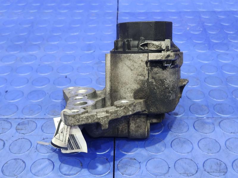 2017 Toyota Prius Oil Filter Housing