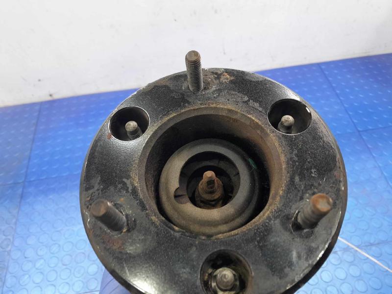 2015 Chevrolet Tahoe Strut Assembly