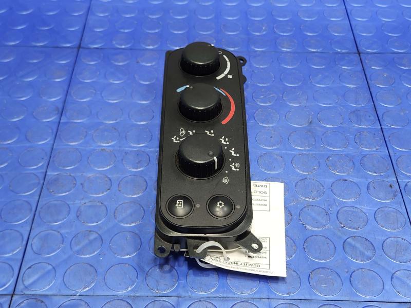 2002 Dodge Ram 1500 Heater A/C Control