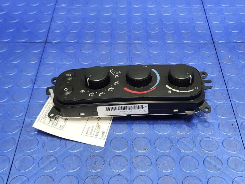 2002 Dodge Ram 1500 Heater A/C Control