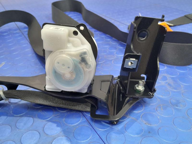 2014 Subaru Forester Rear Seat Belt