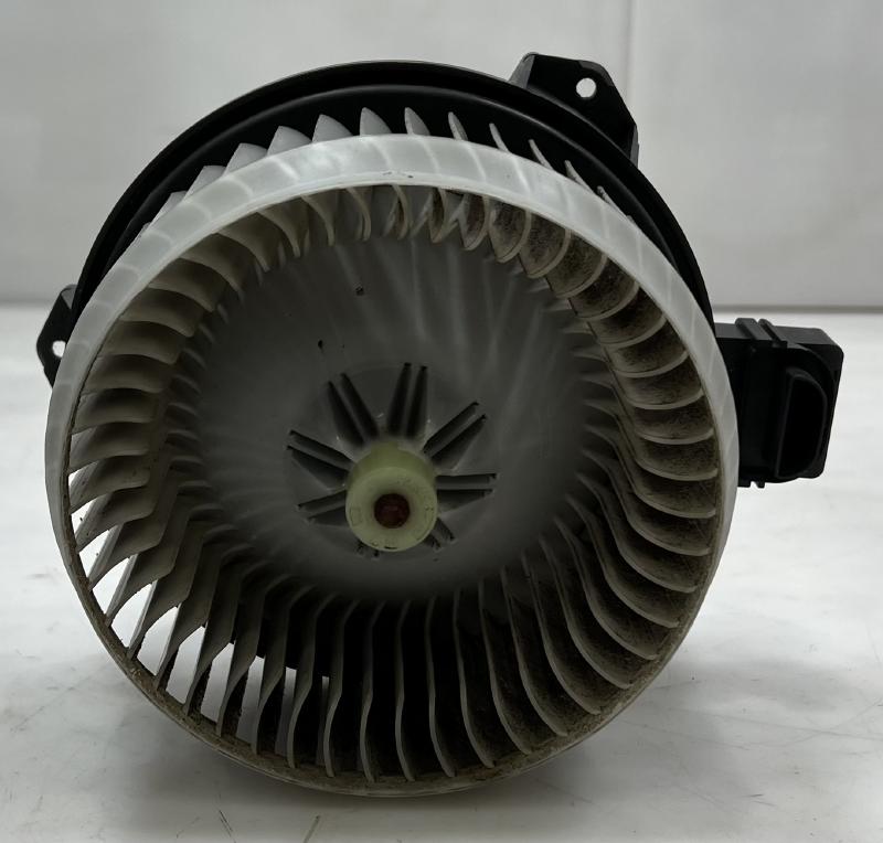 2009 - 2013 Dodge Ram 1500 Heater AC Blower Motor - Single Zone OEM 68048905AB