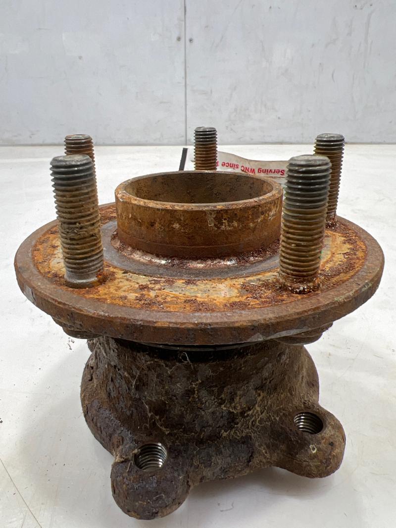 2014 Ford Escape Hub