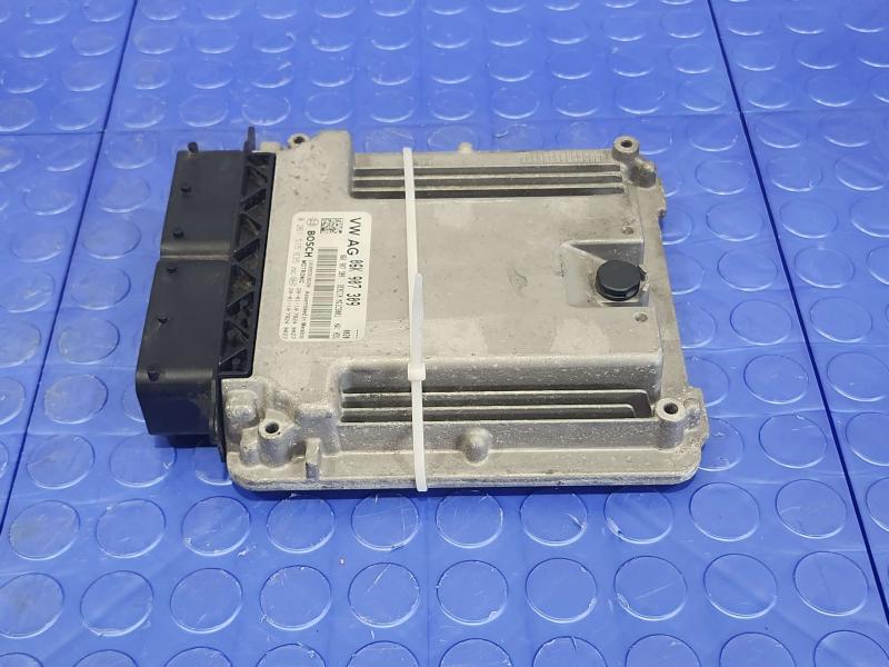 2020 Volkswagen Passat Engine/Motor Brain Box