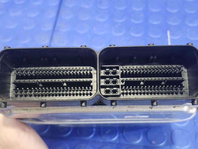 2020 Volkswagen Passat Engine/Motor Brain Box