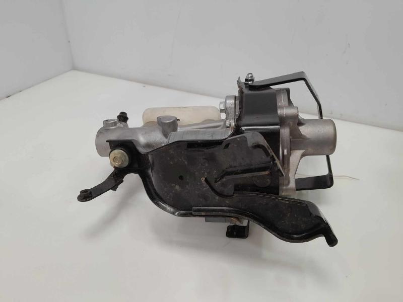2022 Honda Insight Master Cylinder