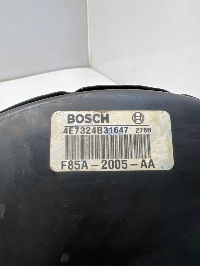 1997 1998 Ford F150 Bosch Power Brake Booster OEM F85A-2005-AA