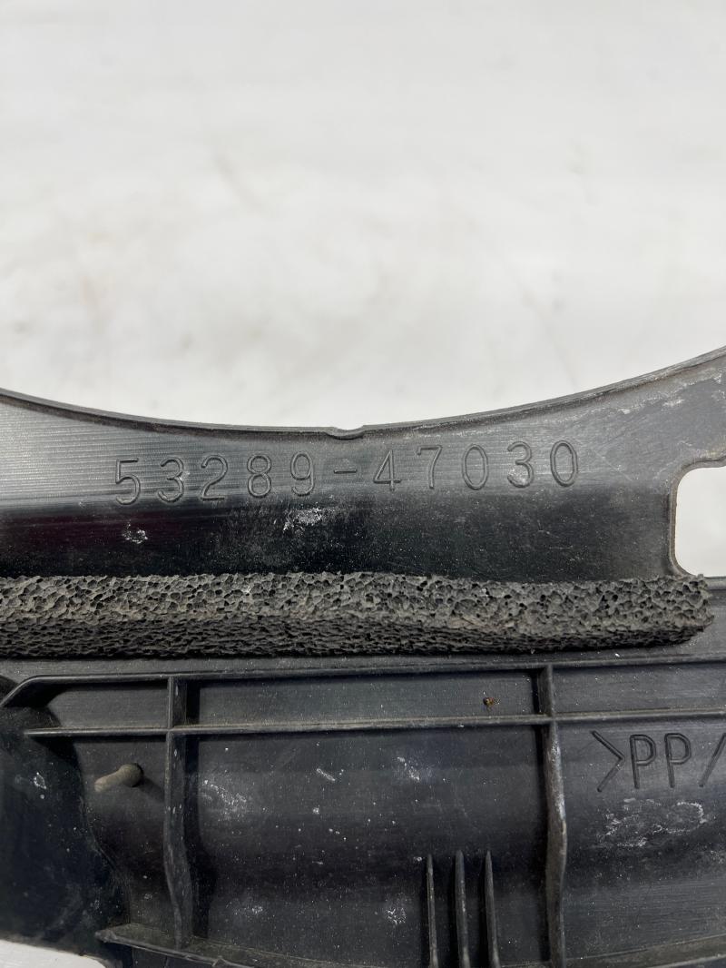 2010 - 2015 Toyota Prius 1.8L Radiator Support Access Cover (Upper) OEM 5328947030