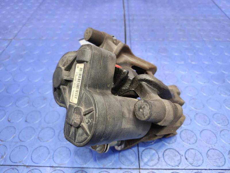 2017 Ford Edge Caliper