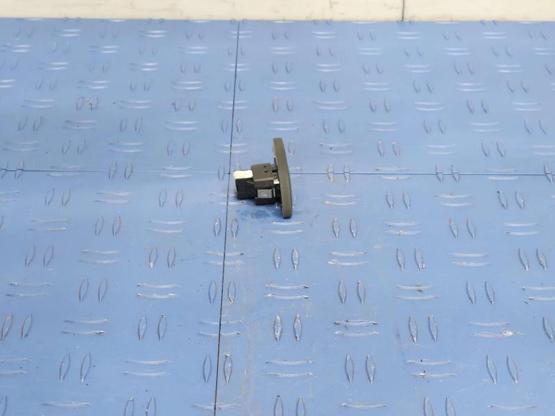 2012 Audi TT Door Switch Front