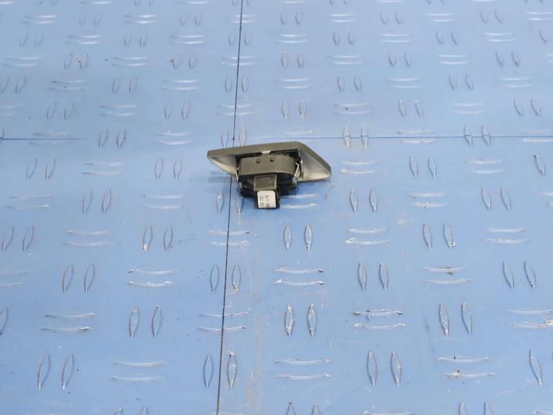 2012 Audi TT Door Switch Front