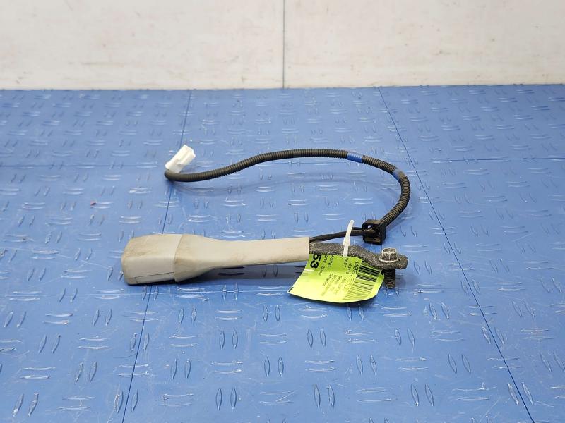 2011 Subaru Forester Front Seat Belt