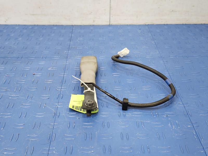2011 Subaru Forester Front Seat Belt