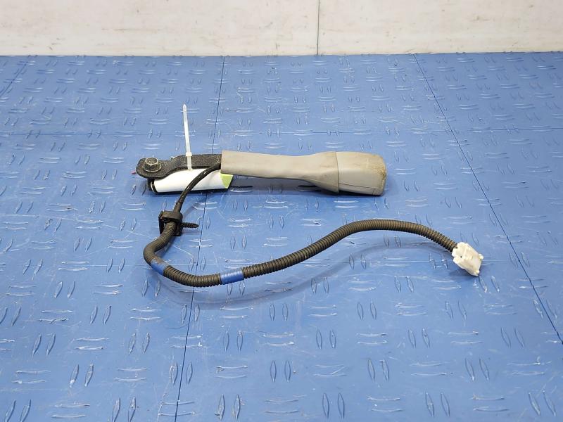 2011 Subaru Forester Front Seat Belt