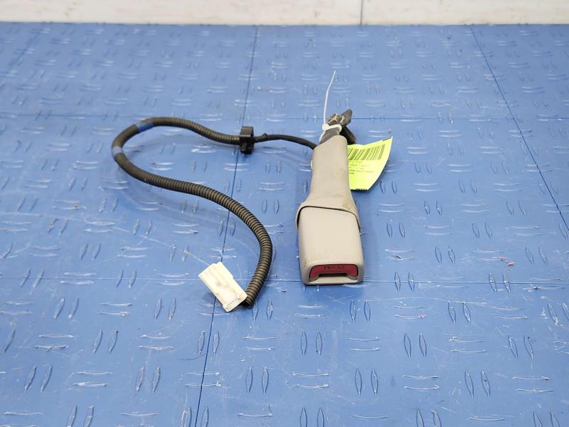 2011 Subaru Forester Front Seat Belt