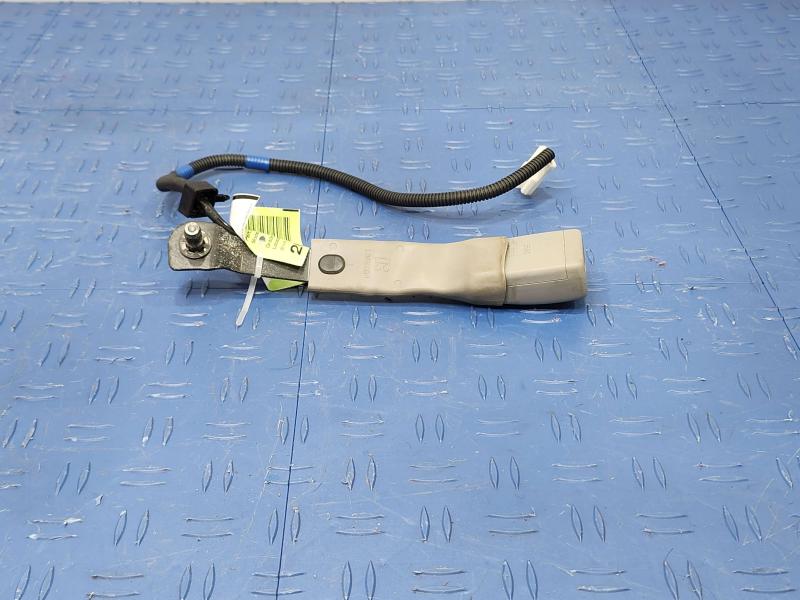 2011 Subaru Forester Front Seat Belt