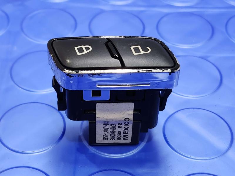 2013 Ford Fusion Door Switch Front