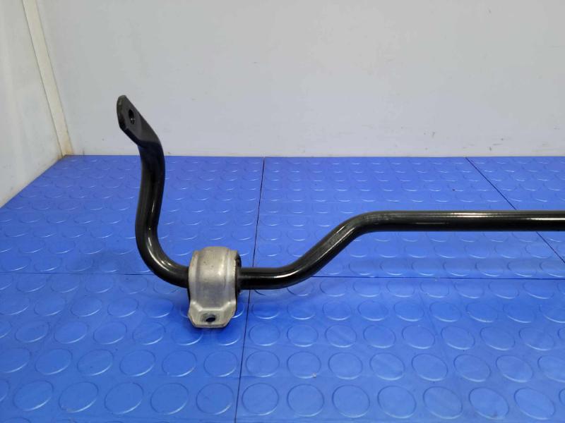 2015-2018 Audi A3 FWD Rear Stabilizer Bar Swaybar Genuine OEM 5Q0511305AR