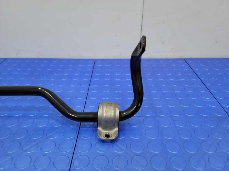 2015-2018 Audi A3 FWD Rear Stabilizer Bar Swaybar Genuine OEM 5Q0511305AR