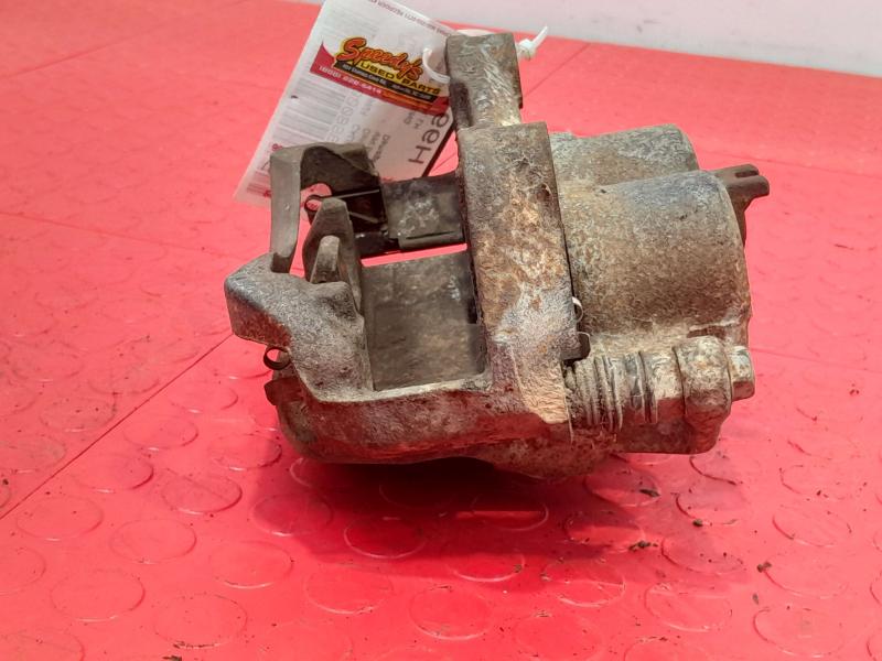 2006 Nissan Pathfinder Caliper