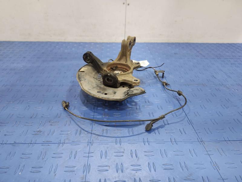 2013 Toyota Yaris Spindle Knuckle Front