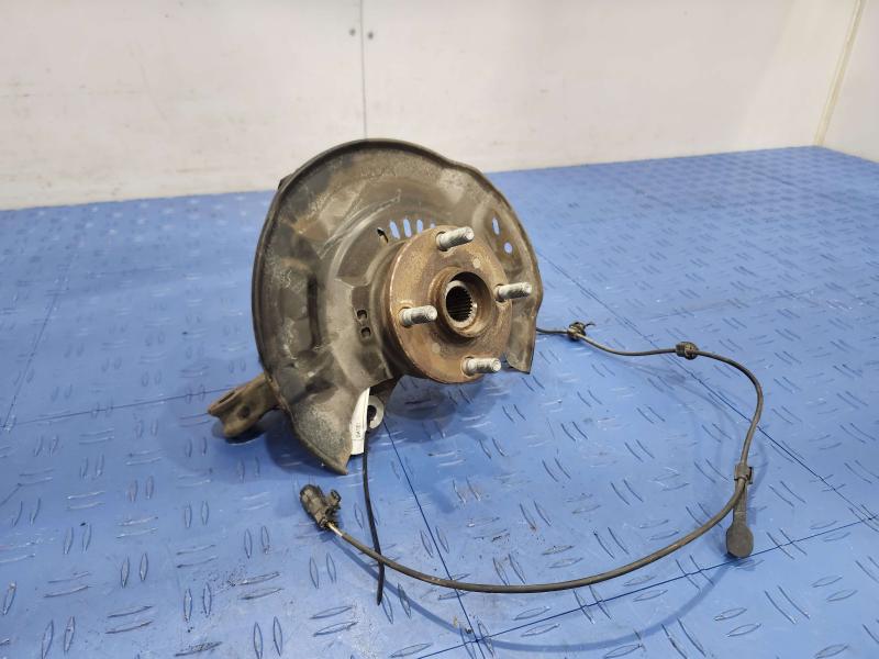 2013 Toyota Yaris Spindle Knuckle Front