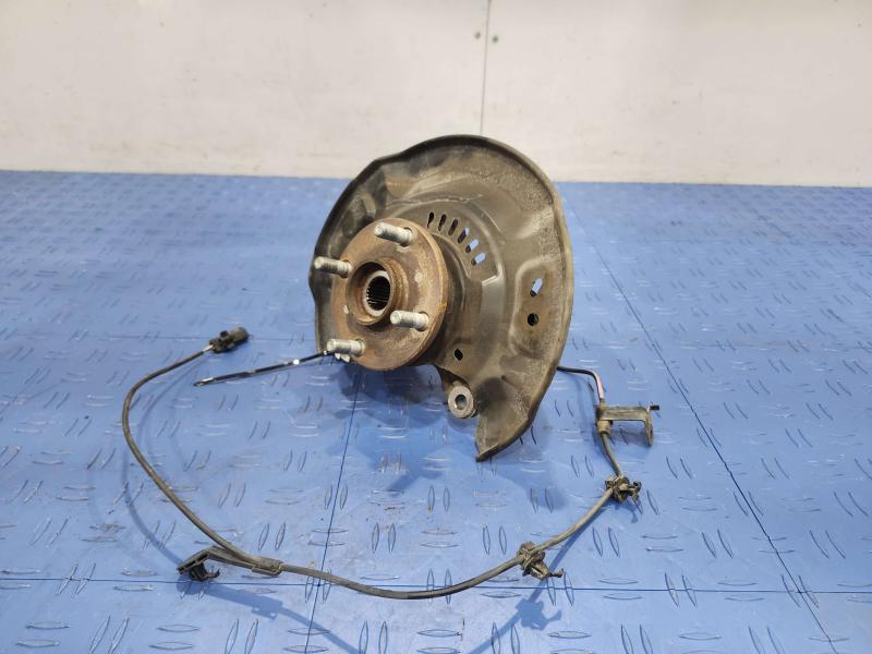 2013 Toyota Yaris Spindle Knuckle Front