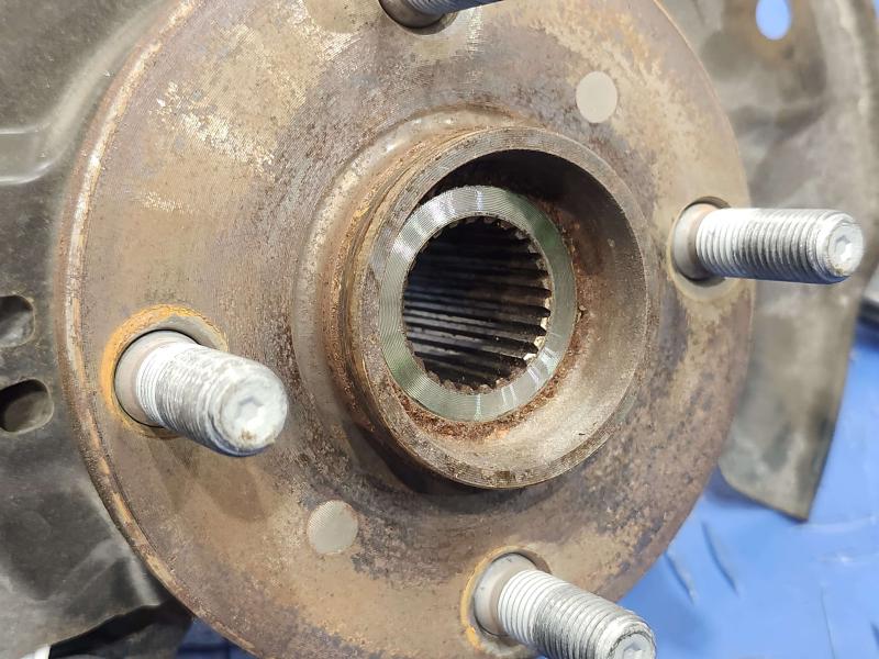 2013 Toyota Yaris Spindle Knuckle Front