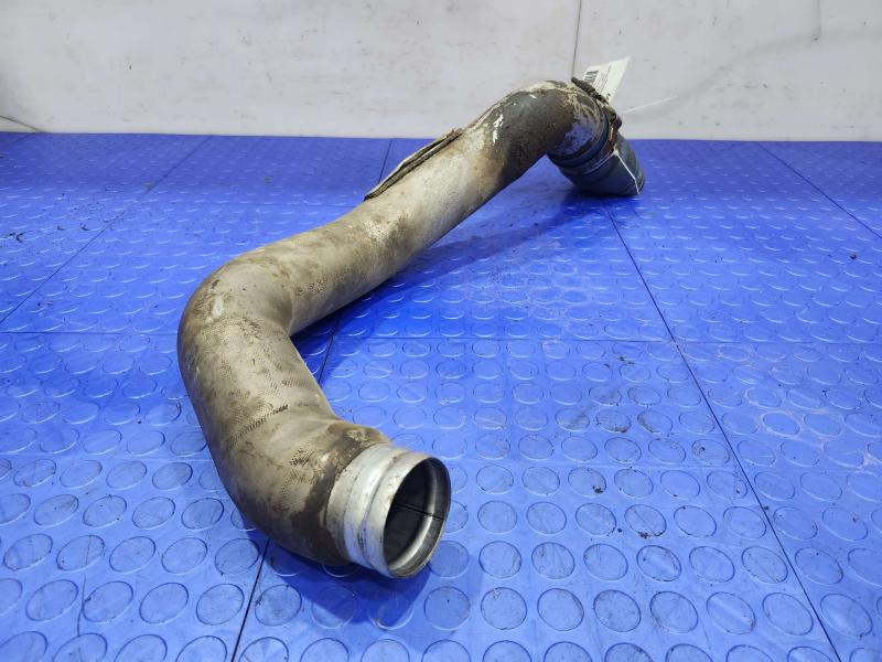 2005 Ford F-350 Super Duty Intercooler Pipe