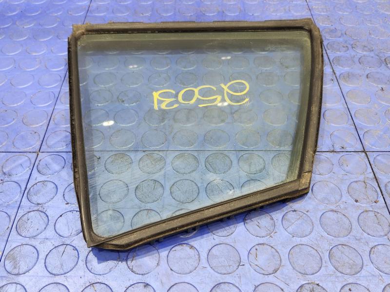 2017 Toyota Prius Rear Vent Glass/Window