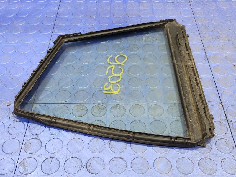 2017 Toyota Prius Rear Vent Glass/Window
