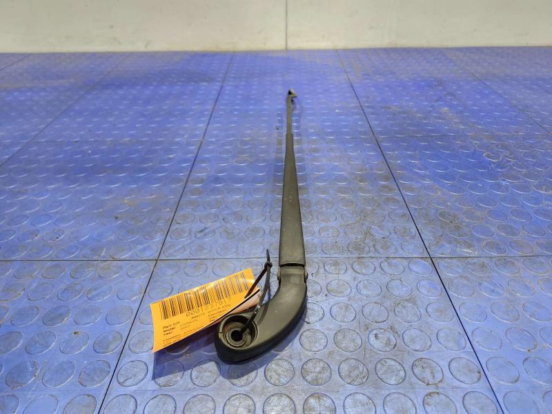 2007 Dodge Grand Caravan Wiper Arm