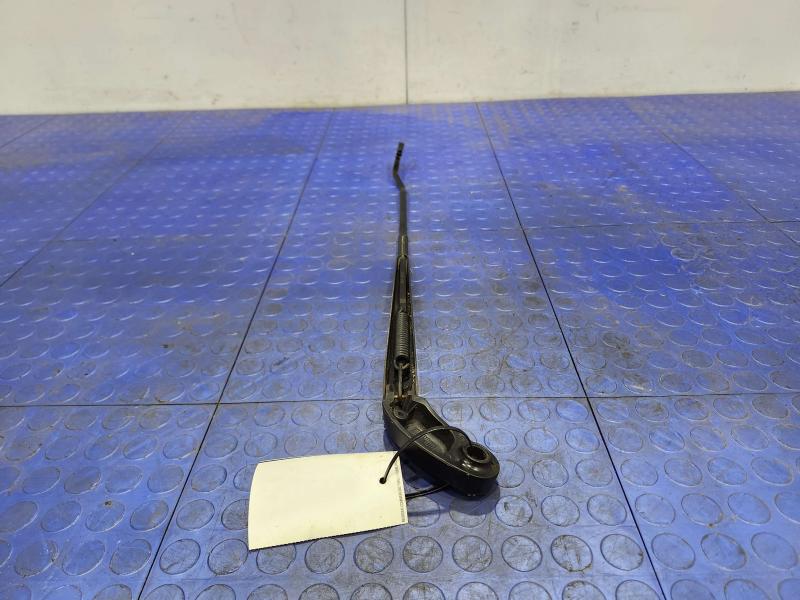 2007 Dodge Grand Caravan Wiper Arm