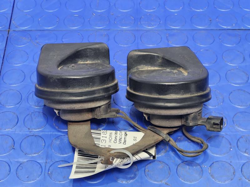 2014-2020 Dodge Journey OEM Dual Note Horn Assembly Genuine 68406303AA