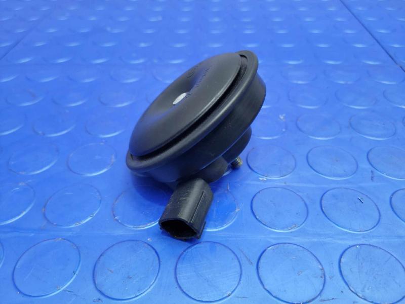 2013-2019 Hyundai Santa Fe Alarm Horn Siren Genuine OEM Part 966302W000