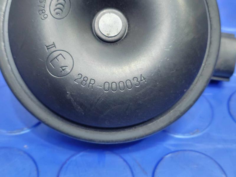 2013-2019 Hyundai Santa Fe Alarm Horn Siren Genuine OEM Part 966302W000