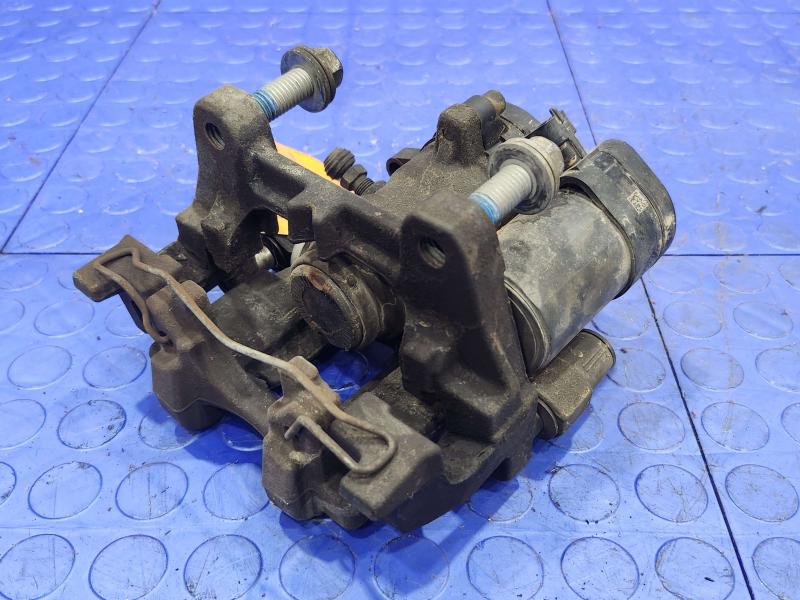 2016 Ford Edge Caliper