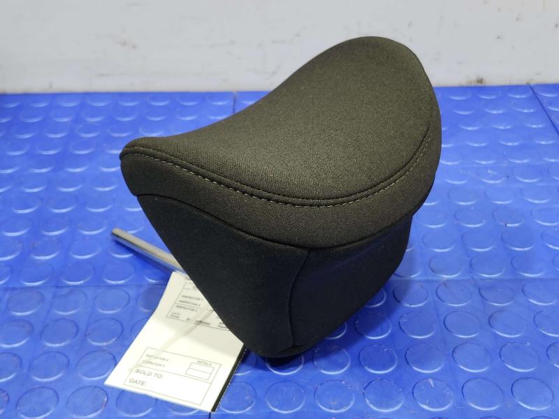 2025 Kia K4 Headrest